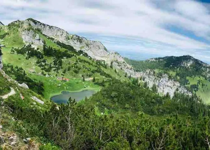 Topmodernes Studio - Fruehling Im Bayerischen Inntal