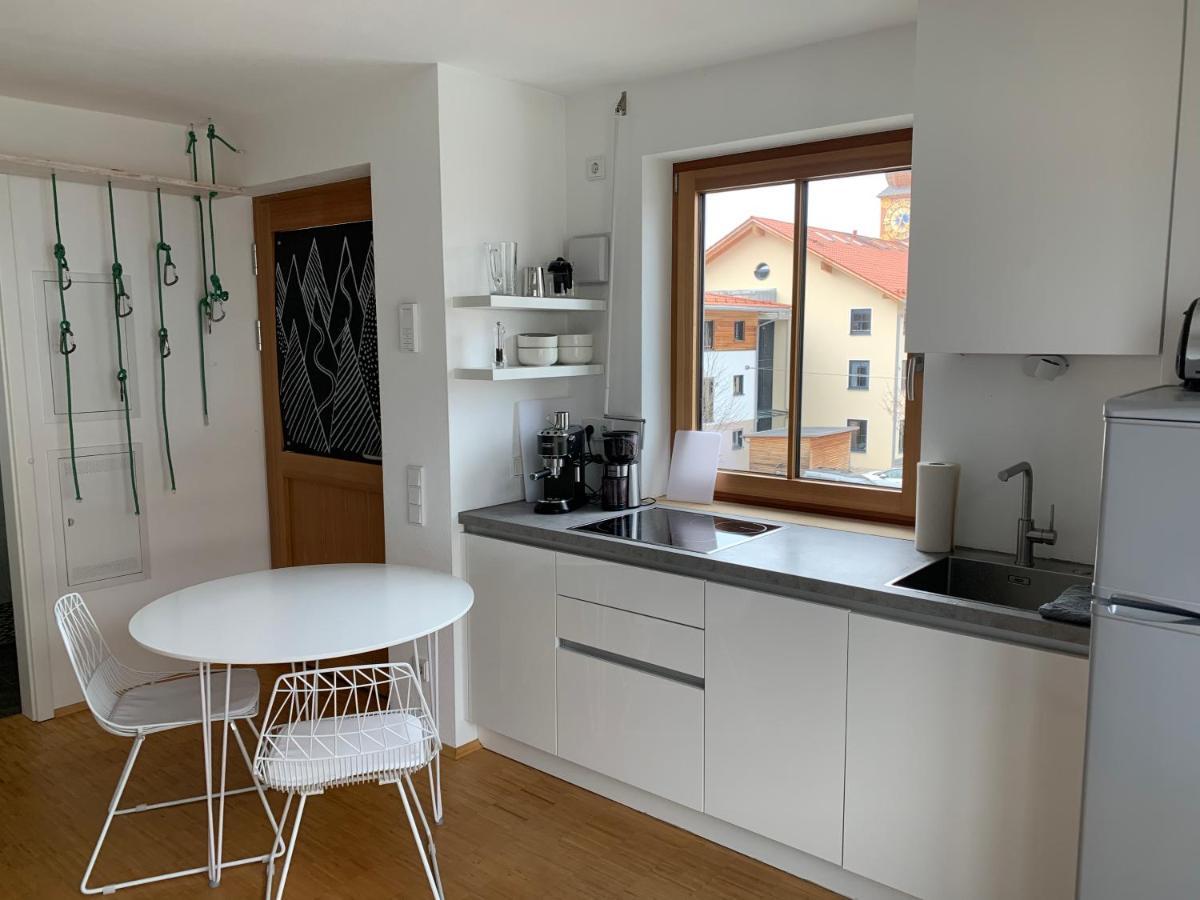 Topmodernes - Fruehling Im Bayerischen Inntal Apartment